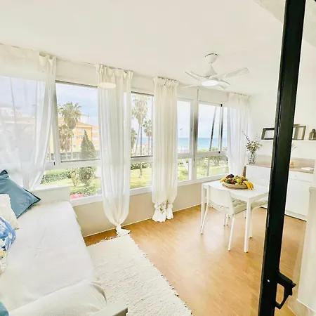 Estudio Pepa Luna Algarrobo *